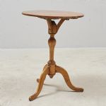 1655 8113 PEDESTAL TABLE